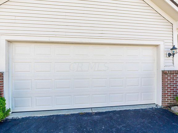 3rd image of 125 Brooksedge Dr