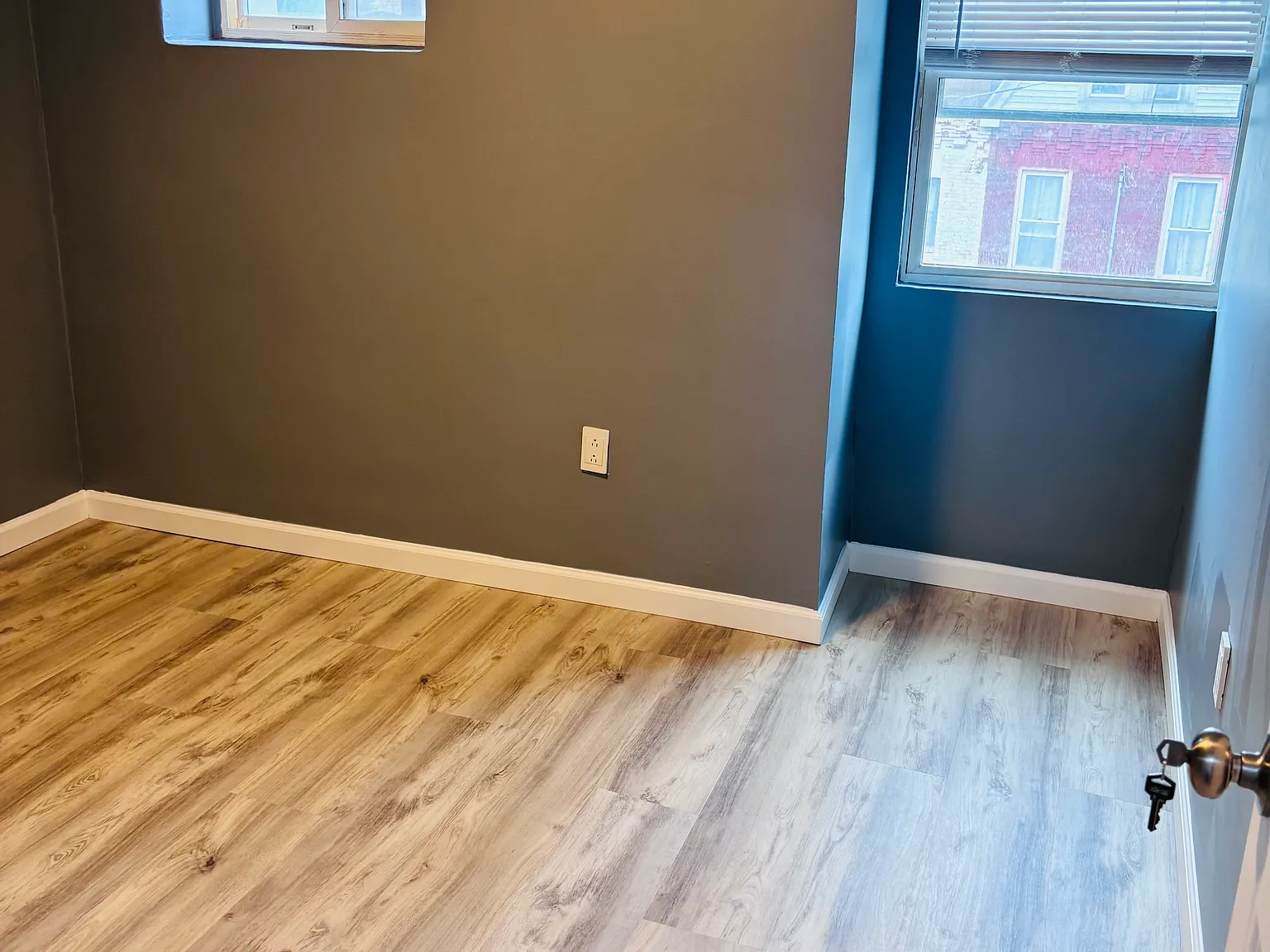 320 Atwood St — Photo 3