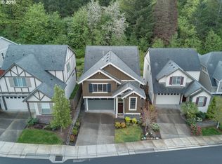 9404 NW Harvest Hill Dr, Portland, OR