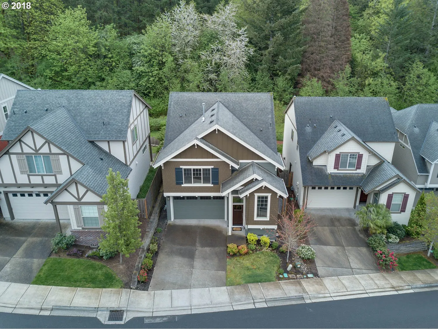 9404 NW Harvest Hill Dr photo 1