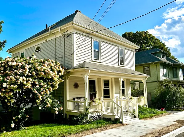 165 E Lothrop St, Beverly, MA 01915