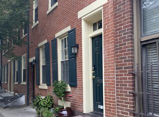 935 Lombard St SIDE 203, Philadelphia, PA 19147