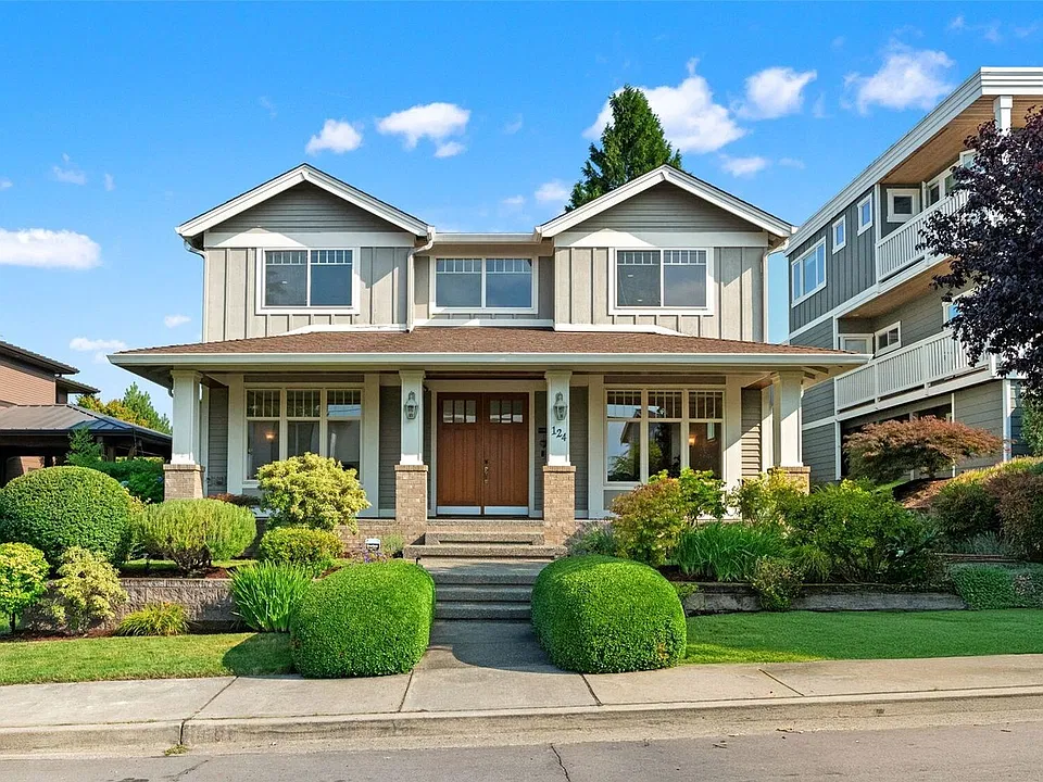 124 13th Ave