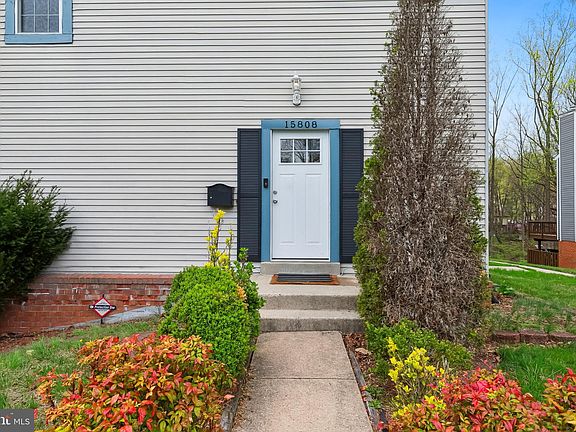 4th image of 15808 Millbrook Ln #105