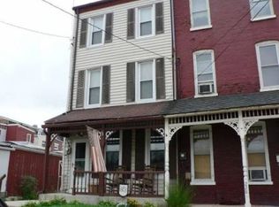 230 Maple St, Columbia, PA 17512