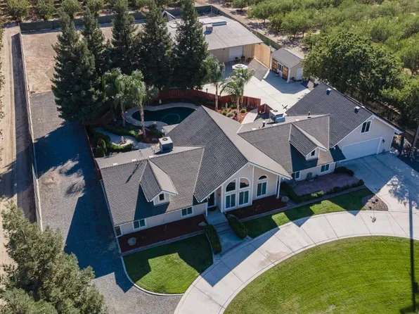 11315 E Nebraska Ave, Selma, CA 93662