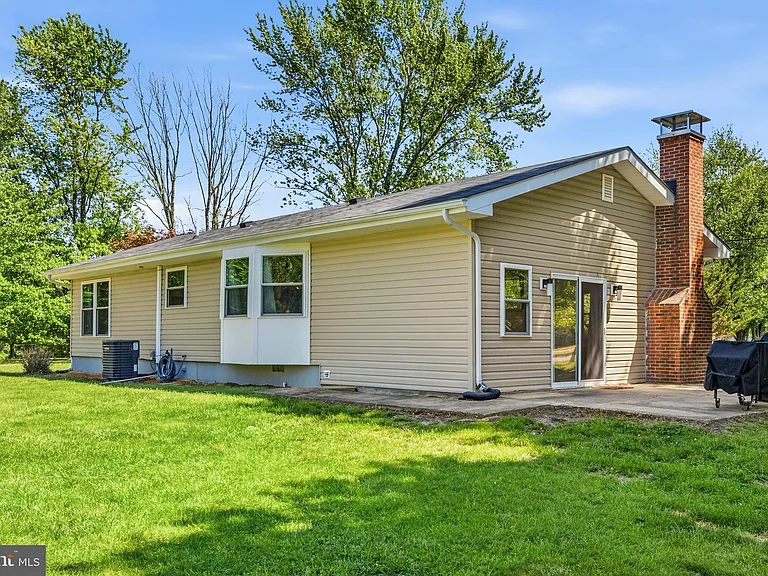 12712 Grosstown Rd — Photo 37