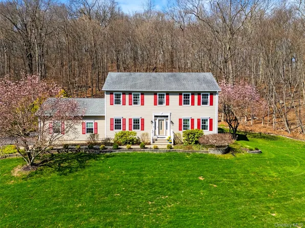 33 Orchard Court, Brewster, NY 10509