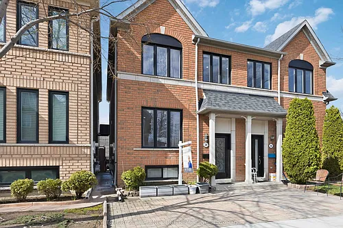 38 Viella St Photo 1
