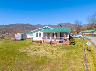 45 Hill Top Dr, Sylva, NC 28779