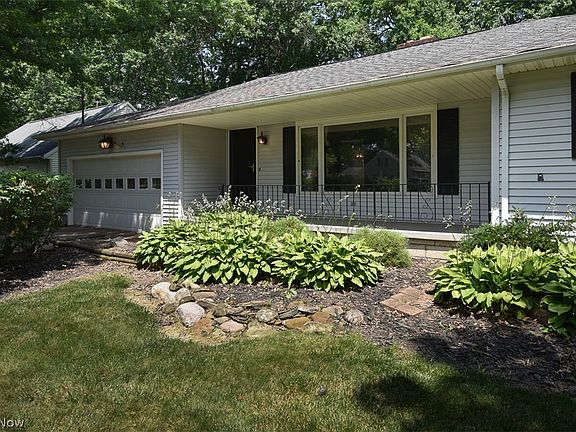 2nd image of 309 Southwood Dr