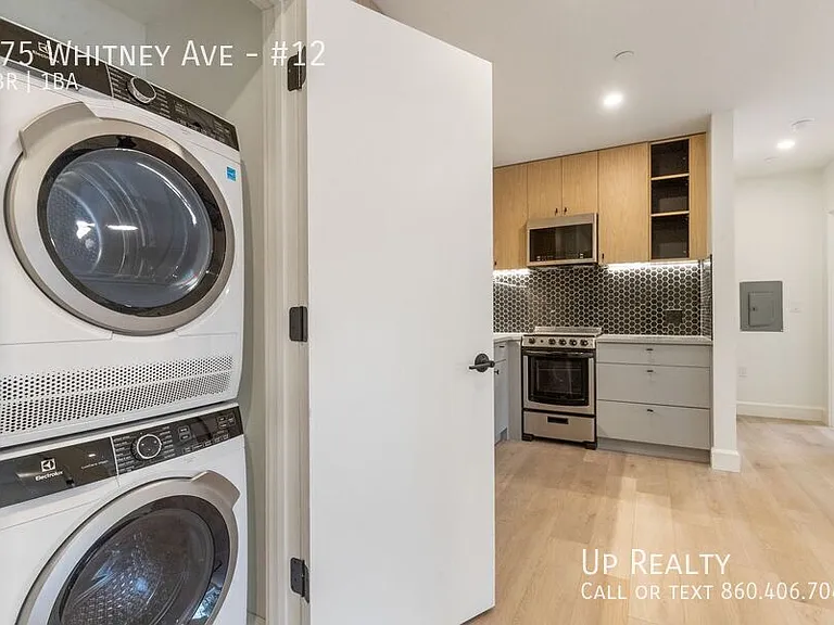 575 Whitney Ave #12 — Photo 4