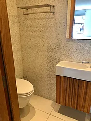 Rented by R New York