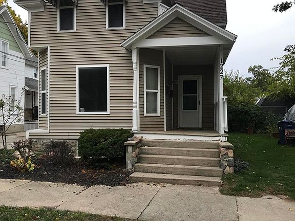 2nd image of 1225 Morgan St NW #2