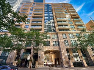 35 Hayden St #1204, Toronto, ON M4Y 3C3