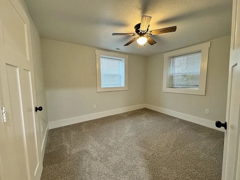 4801 University Ave #2 — Photo 4