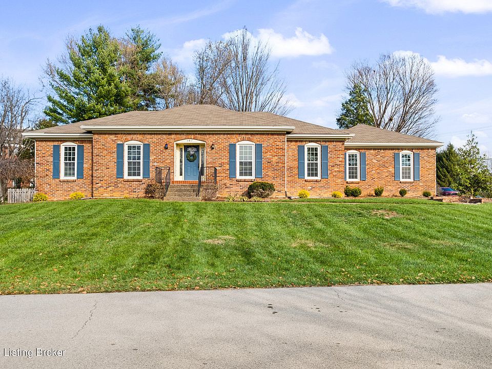 1st image of 107 Towne Creek Ct
