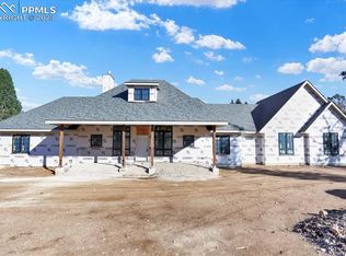 14 Cheyenne Mountain Blvd, Colorado Springs, CO 80906