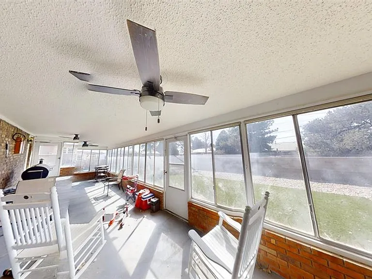 1317 Piedmont Dr — Photo 30