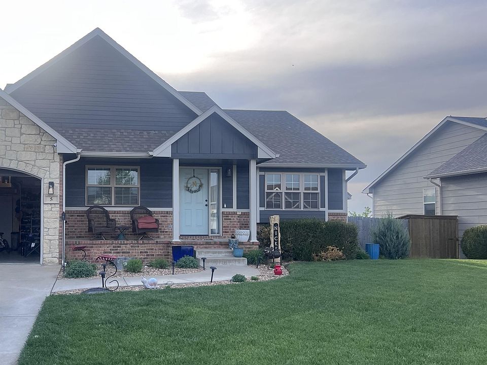 1st image of 5 Knott Ct