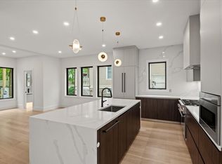 116 Thorndike St #1, Brookline, MA 02446