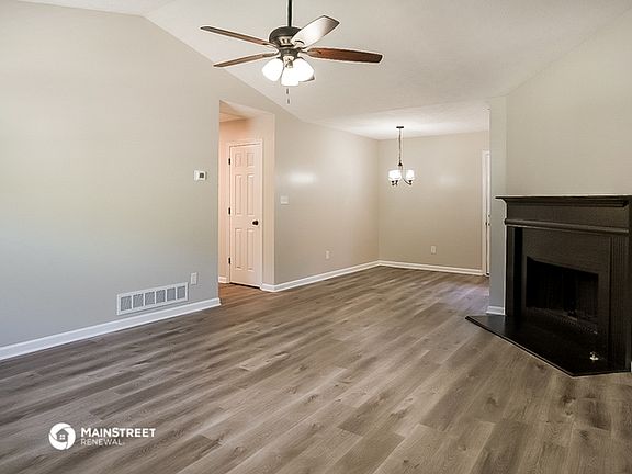 5th image of 181 Haven Cir