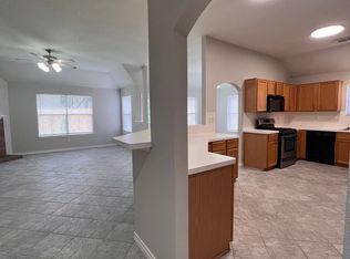 5818 Toddington Rd, Humble, TX 77346