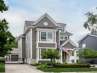 1421 Holland St, Birmingham, MI, 48009