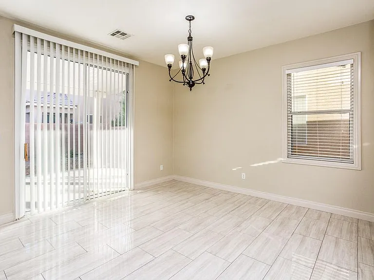 2609 Los Palos St — Photo 17