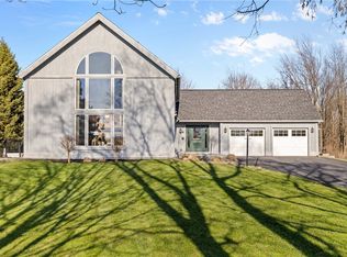 6322 Shaker Tract Rd, North Rose, NY 14516