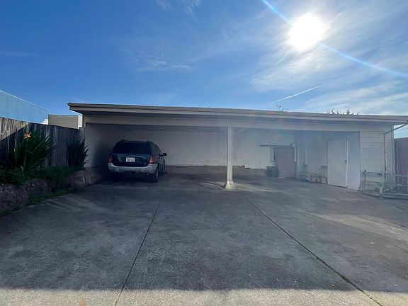 2nd image of 3631 Judah St