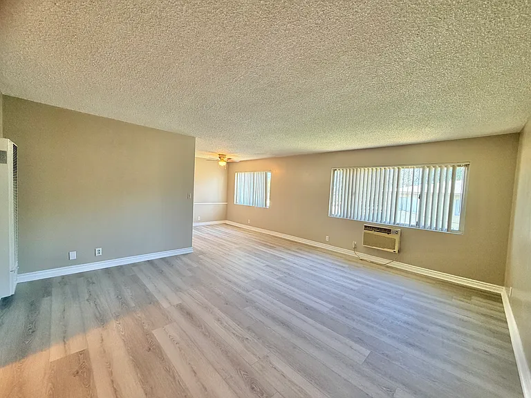 448 Terry Way #D — Photo 3