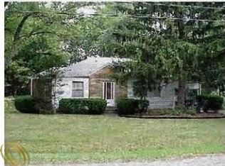 21900 Midway Ave, Southfield, MI 48075