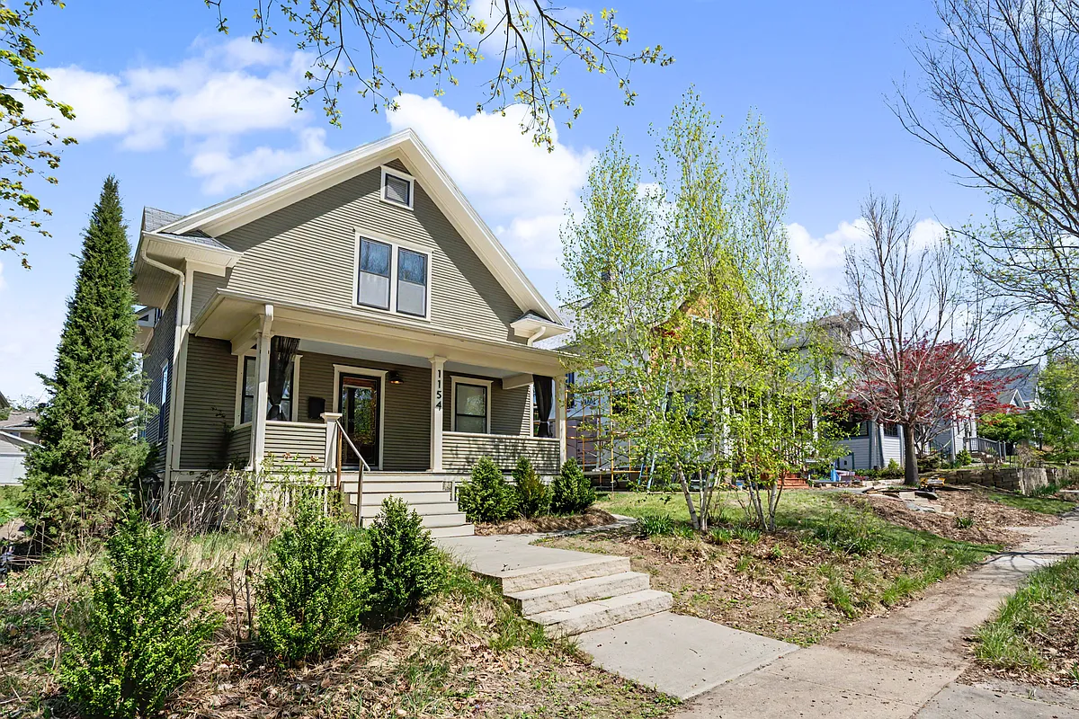 Building Photo - 1154 Hotz Ave