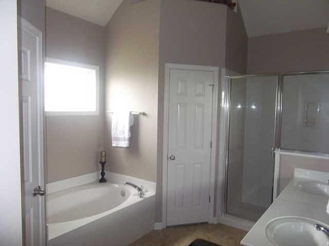 2nd image of 2013 Nealcrest Cir
