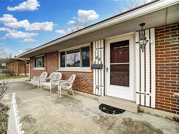5th image of 44 Pollyanna Ave