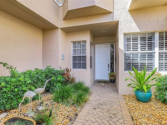 2nd image of 25110 Goldcrest Dr APT 211