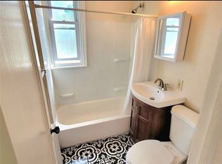 17 Garden Dr APT E, Manchester, CT 06040