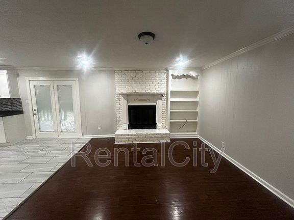 4th image of 23 Camellia Dr
