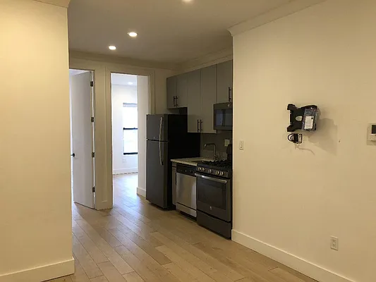 Rented by Sagewood Equity LLC | media 12