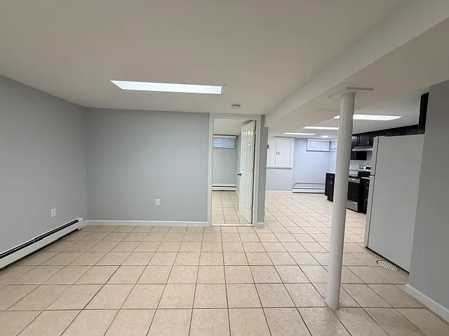34 Chase St #C — Photo 11