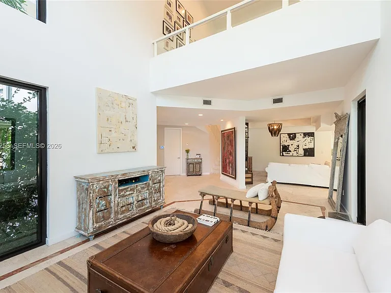 650 Curtiswood Dr — Photo 7