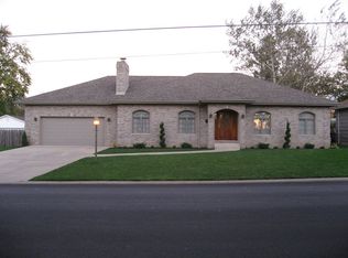 1463 Vincennes St, Crete, IL 60417