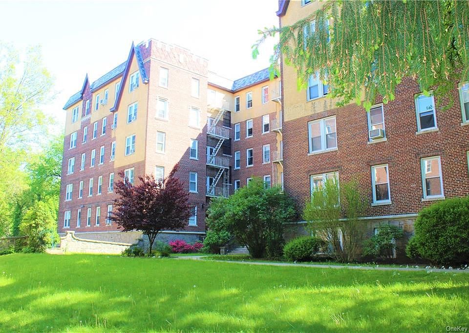 1st image of 1428 Midland Ave APT 2G