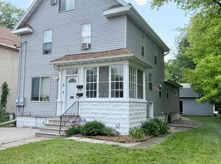 1006 10th St N, Fargo, ND 58102