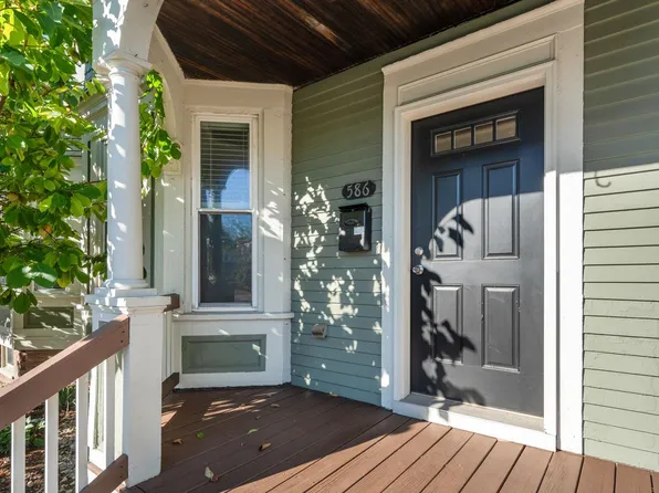 586 Central Avenue, Dover, NH 03820