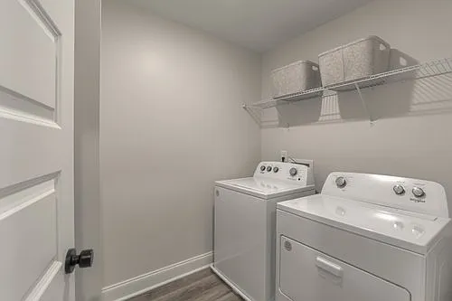 201 Residences — Photo 15