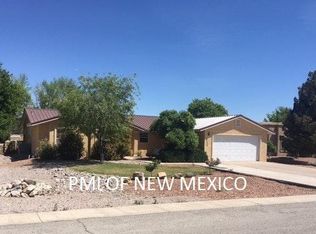 3843 Willow Glen Dr, Las Cruces, NM 88005