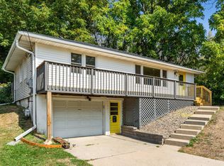 1527 15th St NE, Rochester, MN 55906