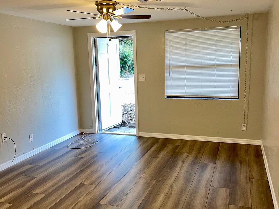 1st image of 10571 66th Ave N #2